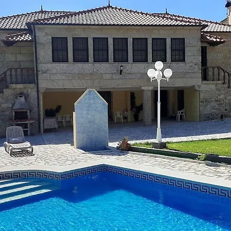 Casa Dos Leoes- Aldeia Dos 4 Abades Villa Ponte de Lima Exterior photo